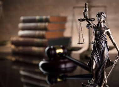 MP1.167/2023 prorroga prazo de adequação à nova lei de licitações até 30 de Dezembro